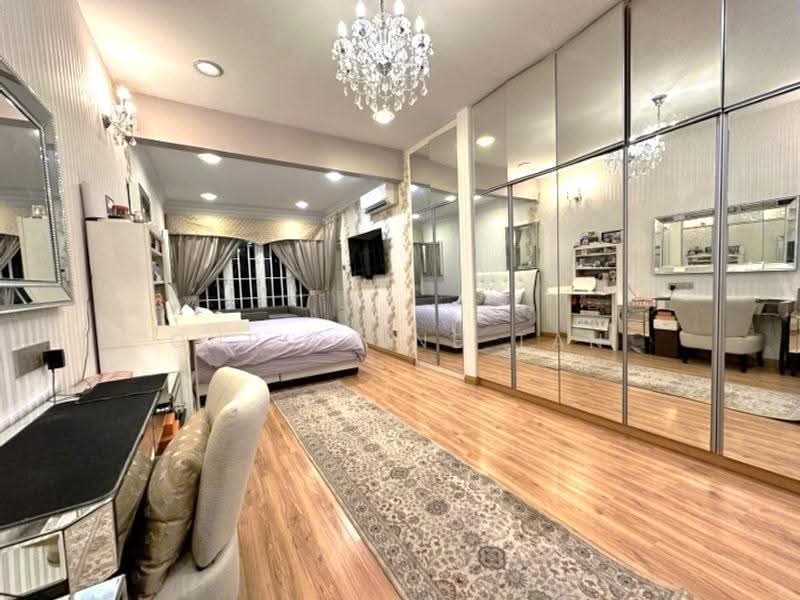 Rumah Berkembar untuk Dijual di Kelana Jaya (Petaling Jaya) - Christine Tan - Bedroom - PropertyGuru.com.my