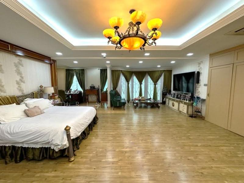 Rumah Berkembar untuk Dijual di Kelana Jaya (Petaling Jaya) - Christine Tan - Master Bedroom - PropertyGuru.com.my