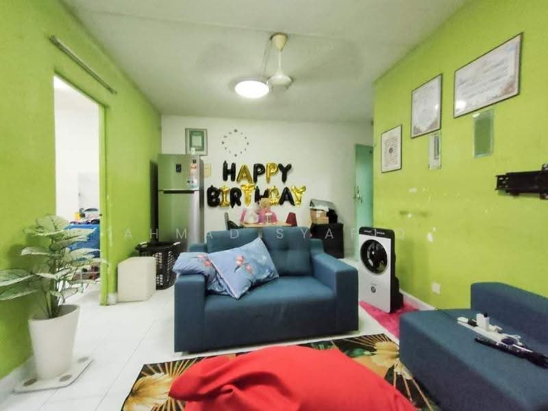 Rumah Flat untuk Dijual di Flat PKNS Seksyen 8 - Ahmad Syafiq - PropertyGuru.com.my