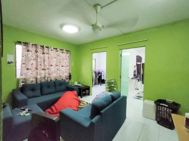 Rumah Flat untuk Dijual di Flat PKNS Seksyen 8 - Ahmad Syafiq - PropertyGuru.com.my