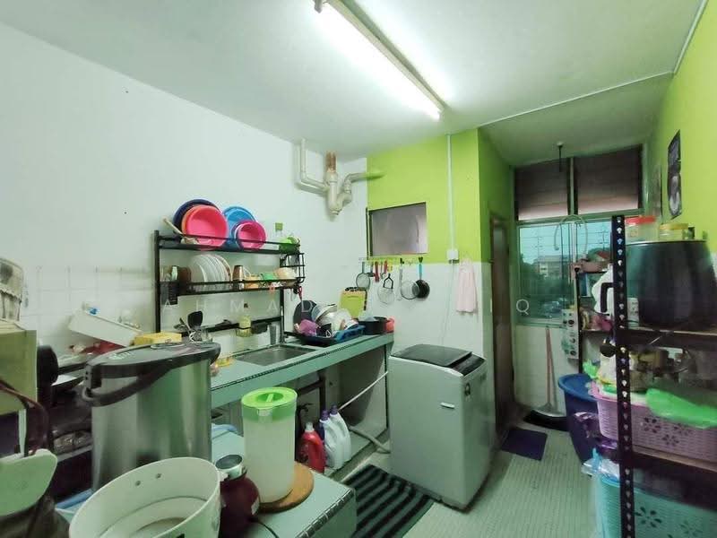 Rumah Flat untuk Dijual di Flat PKNS Seksyen 8 - Ahmad Syafiq - PropertyGuru.com.my