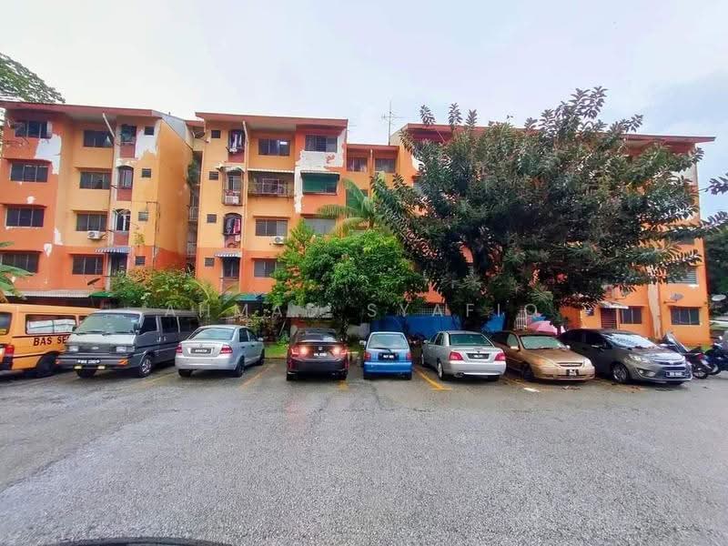 Rumah Flat untuk Dijual di Flat PKNS Seksyen 8 - Ahmad Syafiq - PropertyGuru.com.my