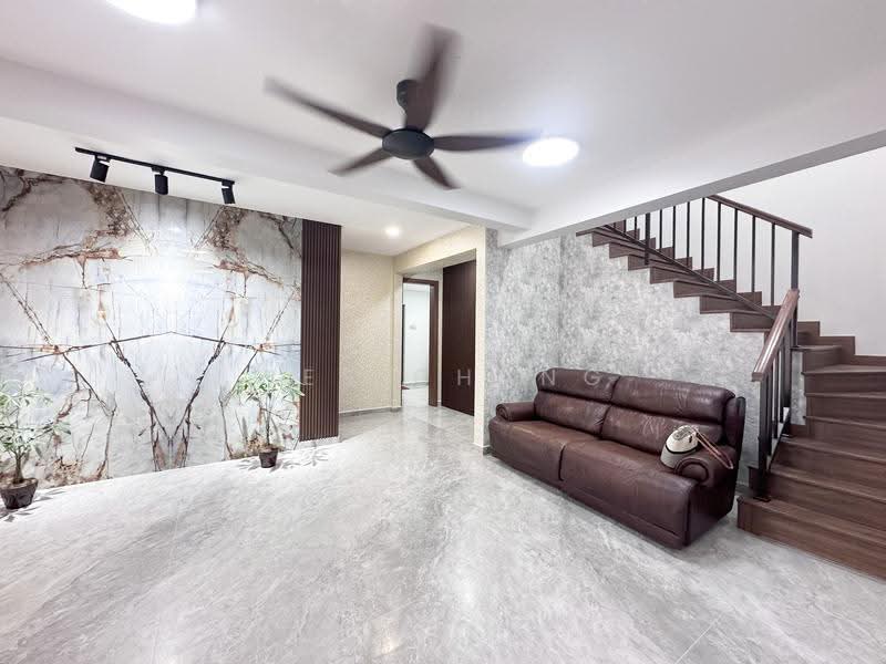 Rumah Berkembar untuk Dijual di Kota Damansara (Selangor) - Wes Chang - Living Room - PropertyGuru.com.my
