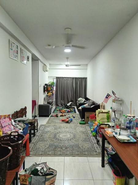 Kediaman Servis untuk Disewa di BSP 21 - Ethan Chua - Living Room - PropertyGuru.com.my
