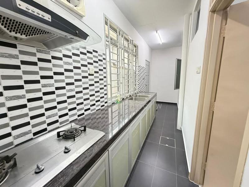 2-storey Terraced House for Rent in Bandar Putra Kulai (Kulai) - Nick Low - Kitchen - PropertyGuru.com.my