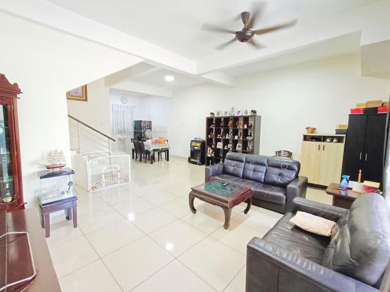 2-storey Terraced House for Sale in Bandar Putera 2 (Klang) - Ahmad Syafiq - Living Room - PropertyGuru.com.my
