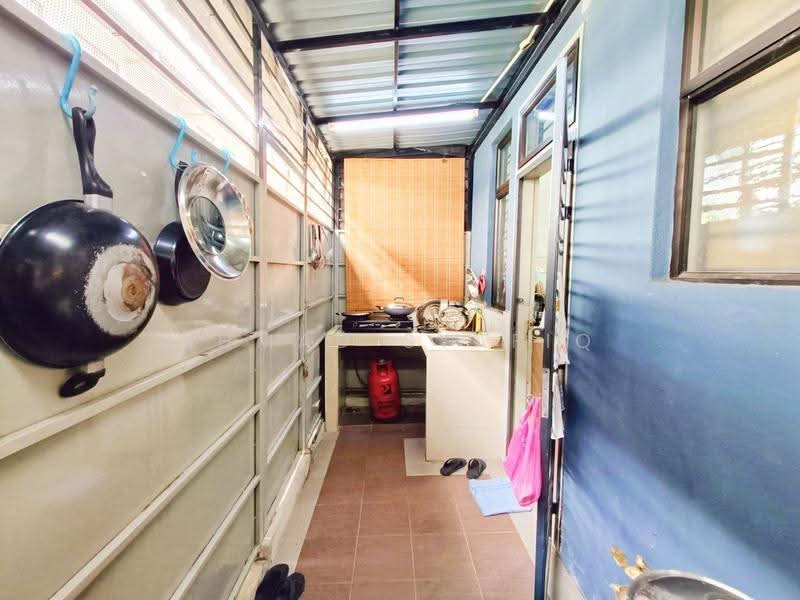 2-storey Terraced House for Sale in Bandar Putera 2 (Klang) - Ahmad Syafiq - Kitchen - PropertyGuru.com.my