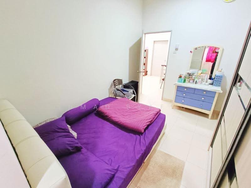 2-storey Terraced House for Sale in Bandar Putera 2 (Klang) - Ahmad Syafiq - Bedroom - PropertyGuru.com.my