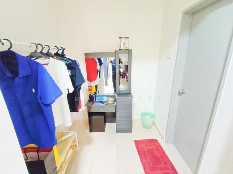 2-storey Terraced House for Sale in Bandar Putera 2 (Klang) - Ahmad Syafiq - Bedroom - PropertyGuru.com.my