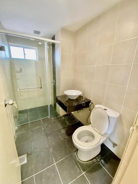 Kondominium untuk Dijual di Zen Residence @ Asplenium Condominium - Derrick Yeong - Bathroom - PropertyGuru.com.my