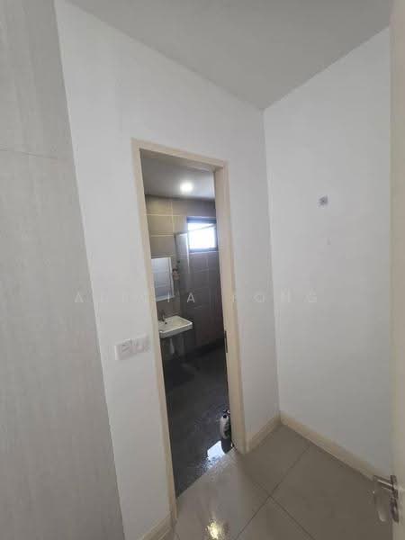 Service Residence for Rent at D'Pristine - Alicia Fong - Bathroom - PropertyGuru.com.my