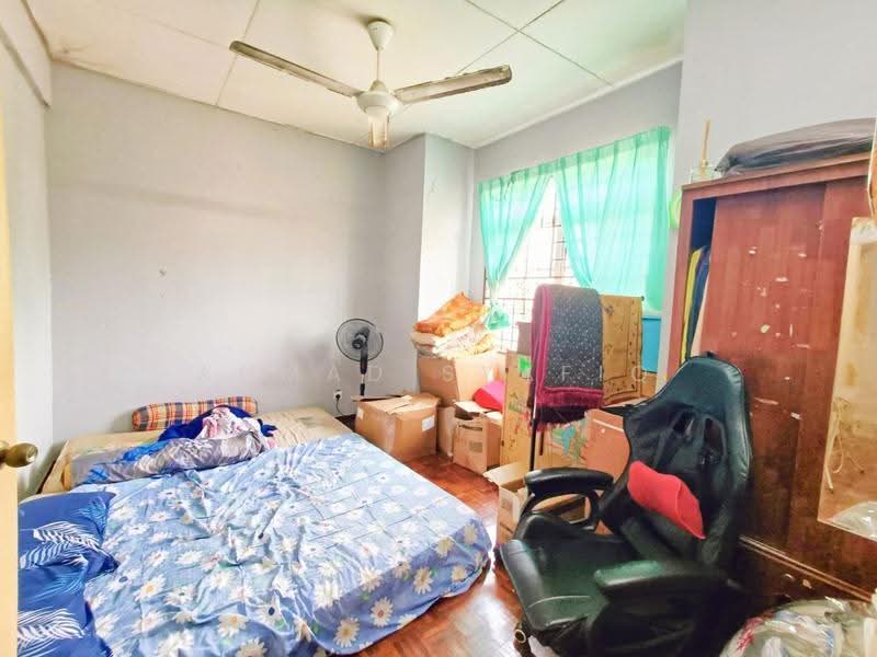 Rumah Teres 2-Tingkat untuk Dijual di Taman Senohong (Jeram) - Ahmad Syafiq - Bedroom - PropertyGuru.com.my