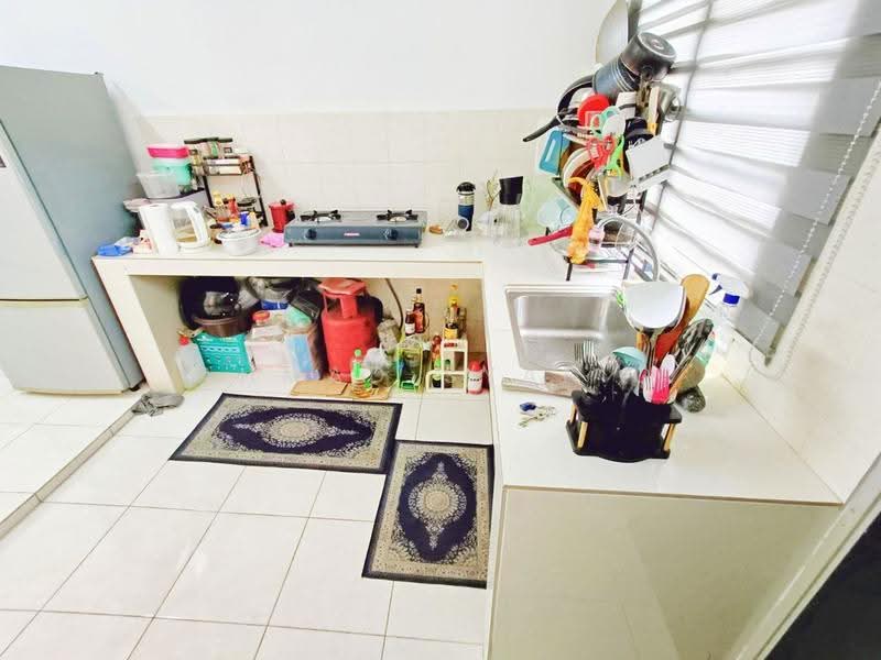 1-storey Terraced House for Sale in Kampung Batu 9 Kebun Baru (Telok Panglima Garang) - Ahmad Syafiq - Kitchen - PropertyGuru.com.my