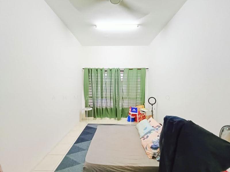1-storey Terraced House for Sale in Kampung Batu 9 Kebun Baru (Telok Panglima Garang) - Ahmad Syafiq - Bedroom - PropertyGuru.com.my