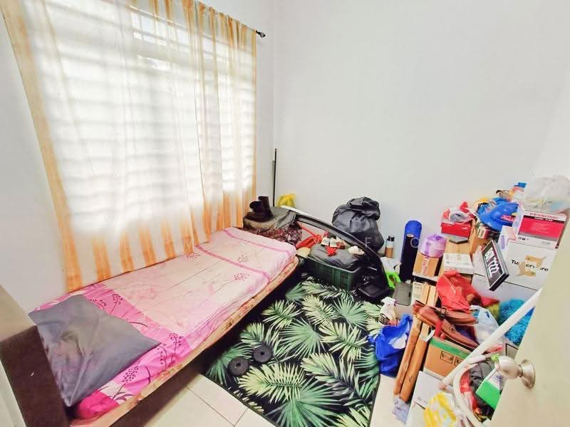 1-storey Terraced House for Sale in Kampung Batu 9 Kebun Baru (Telok Panglima Garang) - Ahmad Syafiq - Bedroom - PropertyGuru.com.my