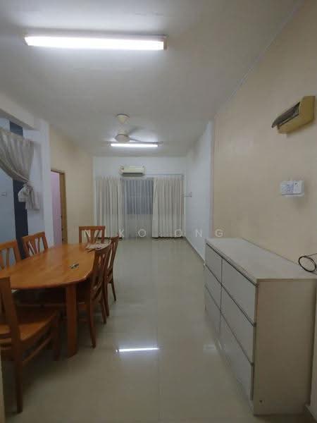 Flat for Rent at Taman Tampoi Utama Flat - Niko Ong - Dining Room - PropertyGuru.com.my