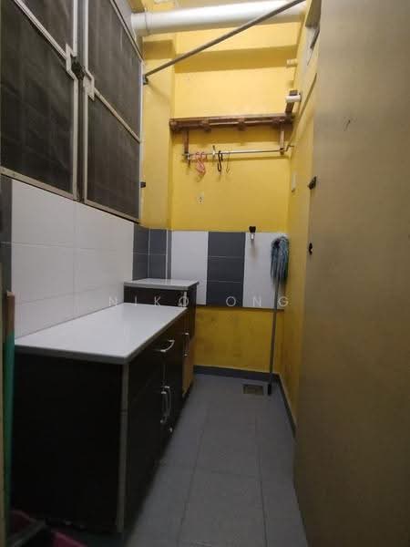 Flat for Rent at Taman Tampoi Utama Flat - Niko Ong - Interior - PropertyGuru.com.my