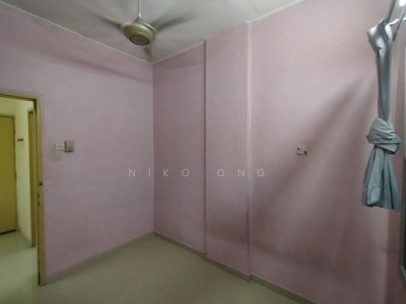 Flat for Rent at Taman Tampoi Utama Flat - Niko Ong - Interior - PropertyGuru.com.my