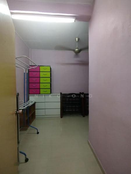 Flat for Rent at Taman Tampoi Utama Flat - Niko Ong - Interior - PropertyGuru.com.my