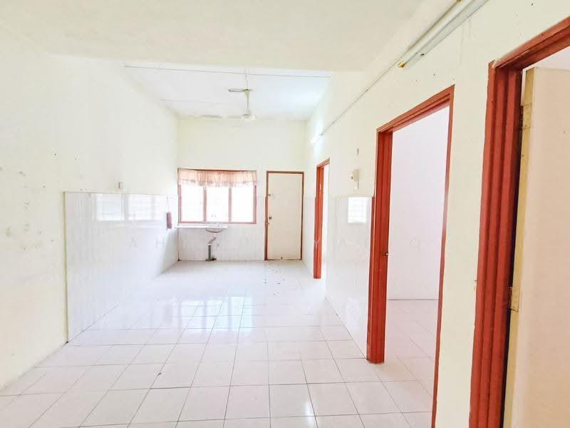 Rumah Teres 1-Tingkat untuk Dijual di Kampung Tok Muda (Kapar) - Ahmad Syafiq - Interior - PropertyGuru.com.my