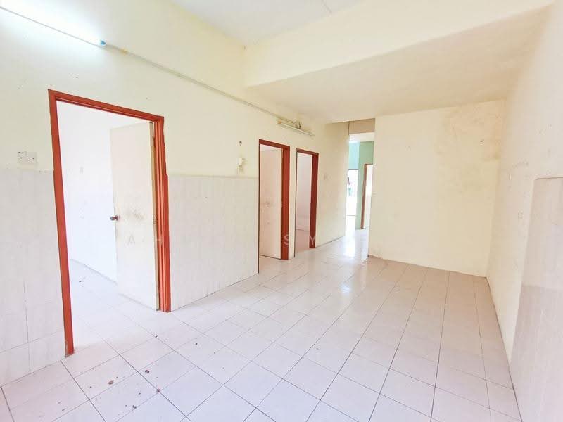 Rumah Teres 1-Tingkat untuk Dijual di Kampung Tok Muda (Kapar) - Ahmad Syafiq - Interior - PropertyGuru.com.my