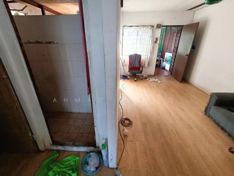 Flat for Sale at Taman Suria Pendamar Flat - Ahmad Syafiq - Living Room - PropertyGuru.com.my