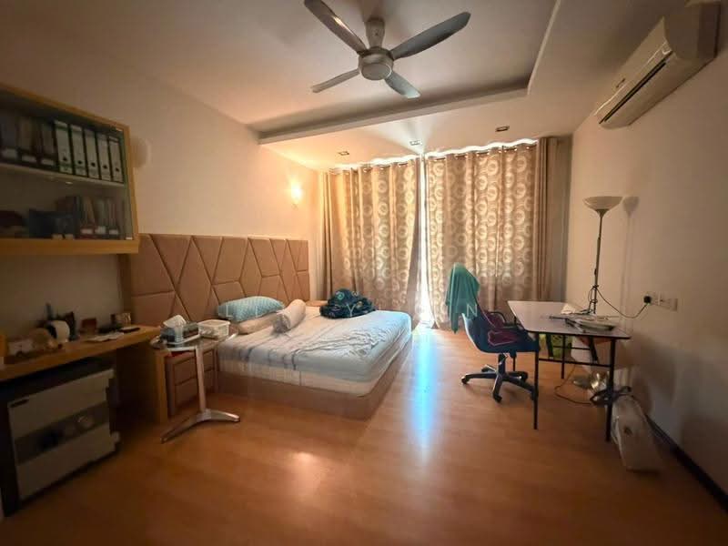 Rumah Teres 3-Tingkat untuk Dijual di Kampung Sungai Nibong (Bayan Lepas) - Lim Yi An - Bedroom - PropertyGuru.com.my