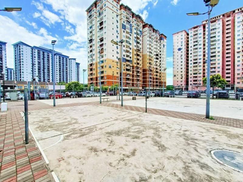 Pangsapuri untuk Dijual di Laguna Biru - Ahmad Syafiq - Exterior - PropertyGuru.com.my