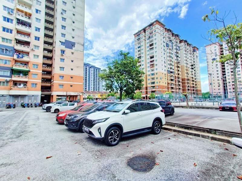 Pangsapuri untuk Dijual di Laguna Biru - Ahmad Syafiq - Exterior - PropertyGuru.com.my