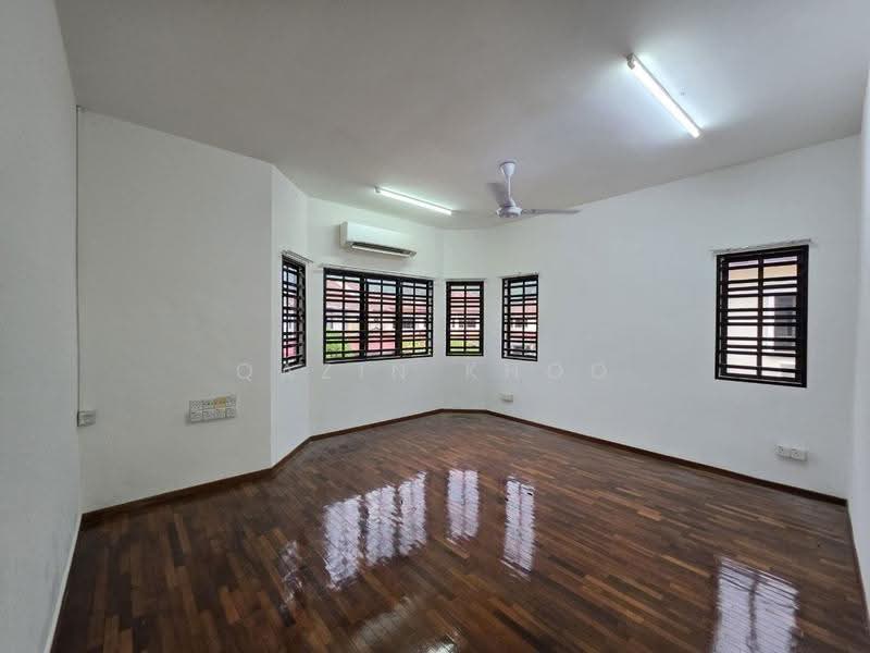 Semi-Detached House for Sale in Sunway City Ipoh (Ulu Kinta) - Qazin Khoo - Living Room - PropertyGuru.com.my