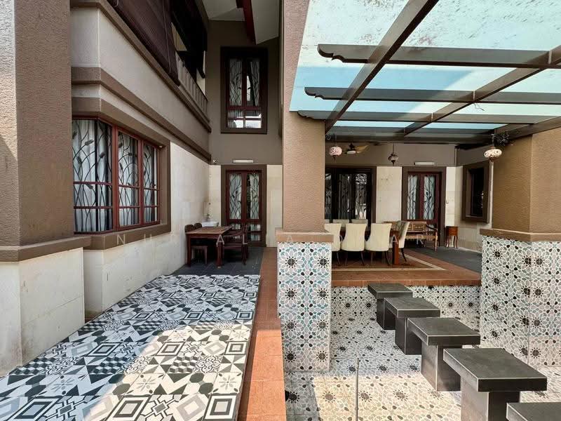 Rumah Berkembar untuk Dijual di Bukit Jelutong (Shah Alam) - Nur Alia Omar - Exterior - PropertyGuru.com.my