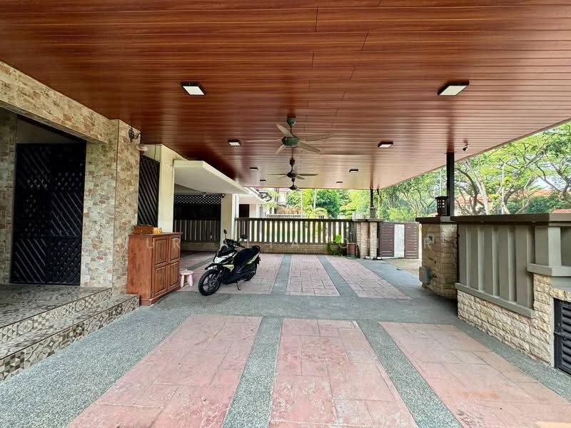 Rumah Berkembar untuk Dijual di Bukit Jelutong (Shah Alam) - Nur Alia Omar - Exterior - PropertyGuru.com.my