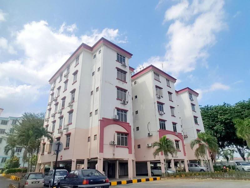 Pangsapuri untuk Dijual di Subang Perdana Goodyear Court 10 - Jojo Ng - Exterior - PropertyGuru.com.my