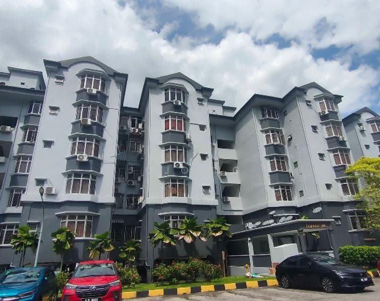 Pangsapuri untuk Dijual di Subang Perdana Goodyear Court 10 - Jojo Ng - Exterior - PropertyGuru.com.my