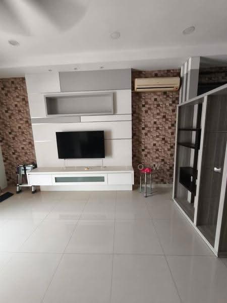Cluster House for Rent in Austin Heights (Tebrau) - Nick Low - Living Room - PropertyGuru.com.my