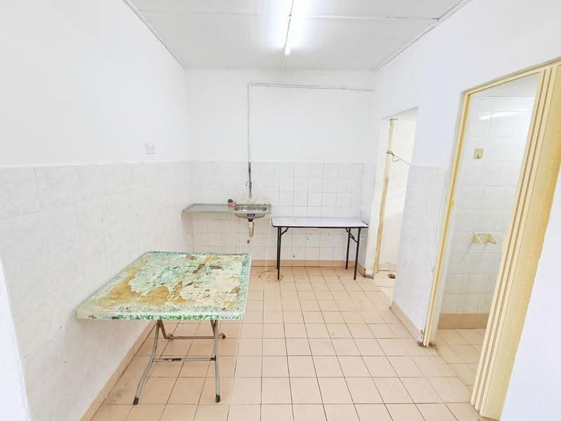 Pangsapuri untuk Dijual di Pangsapuri Utarid Subang - Ahmad Syafiq - PropertyGuru.com.my