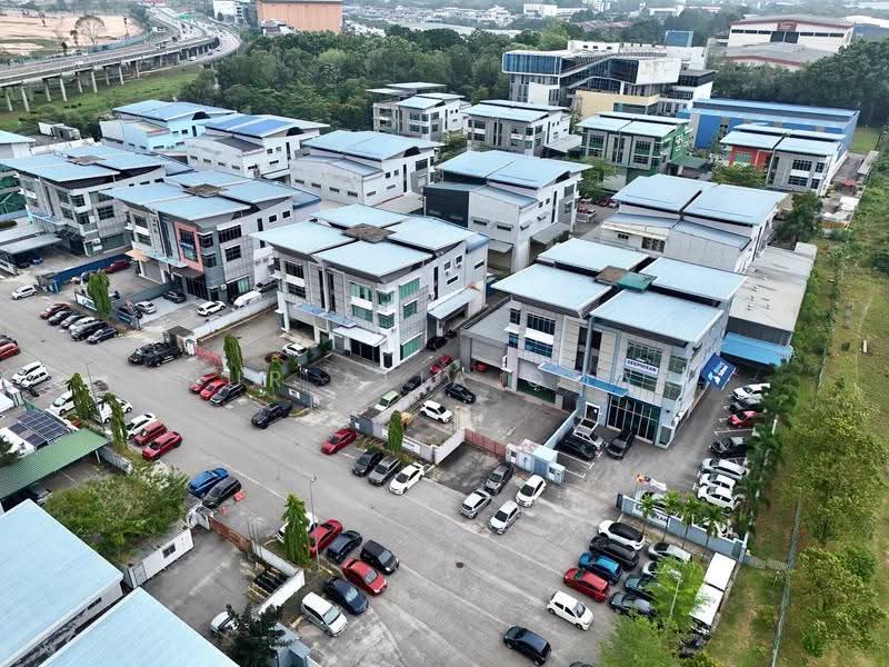 Factory for Sale in Bukit Jelutong (Shah Alam) - Nur Alia Omar - Exterior - PropertyGuru.com.my
