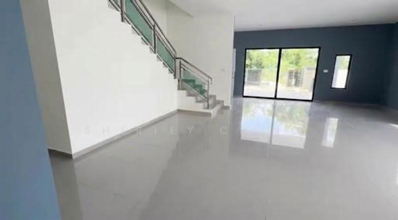 Semi-Detached House for Sale in Batu Pahat (Johor) - Shirley Ch'ng - Living Room - PropertyGuru.com.my