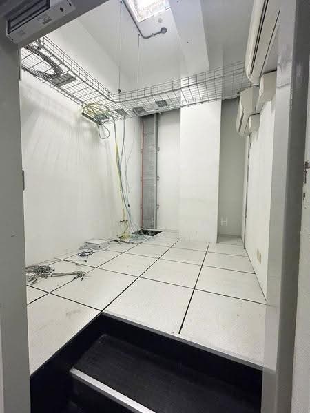 Shop / Office untuk Disewa di Cyberjaya (Selangor) - NoraFizah Gapar - Interior - PropertyGuru.com.my