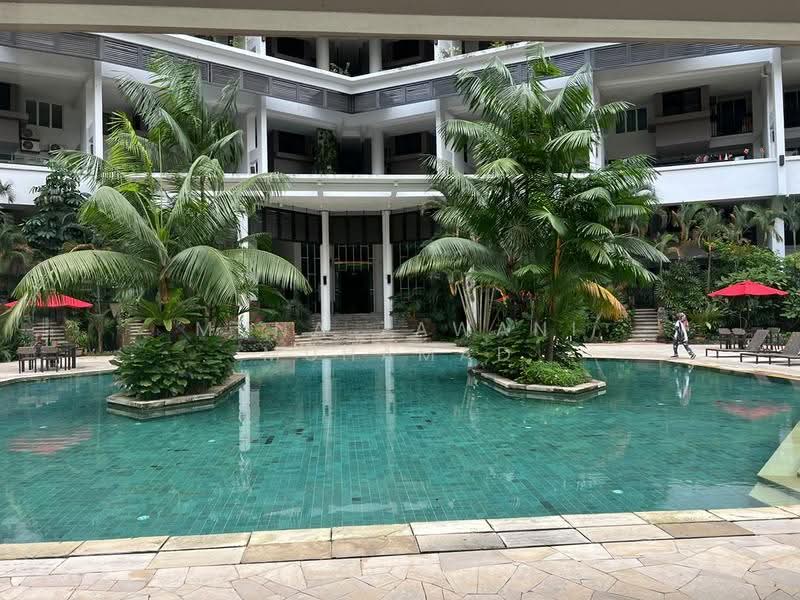 Condominium for Sale at Armanee Terrace - Muna Zawani Muhamad - Pool - PropertyGuru.com.my
