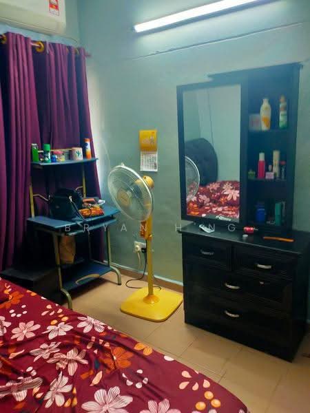 Flat for Sale at Desa Intan - Bryan H'ng - Bedroom - PropertyGuru.com.my