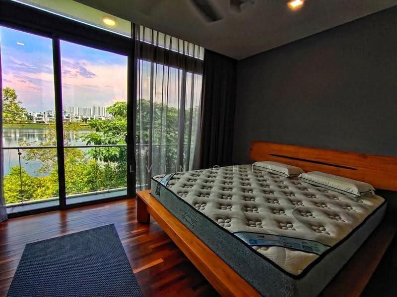 3-storey Terraced House for Sale in Lake Fields (Sungai Besi) - Alvin Chia - Bedroom - PropertyGuru.com.my