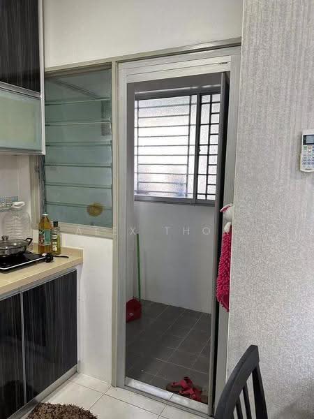 Pangsapuri untuk Disewa di Taman Bukit Erskine - Alex Thor - Kitchen - PropertyGuru.com.my