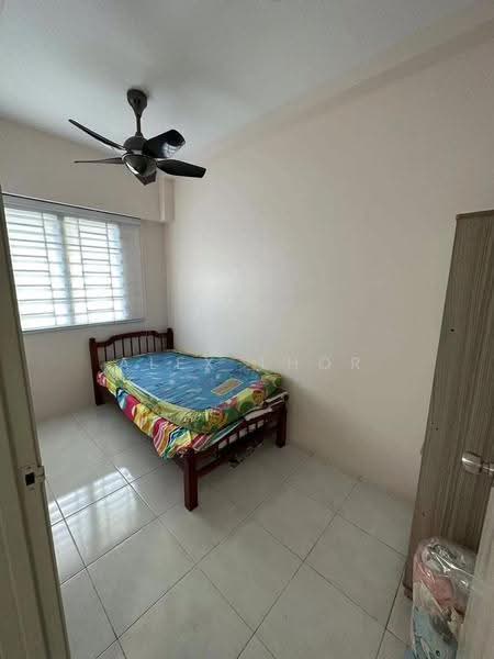 Pangsapuri untuk Disewa di Taman Bukit Erskine - Alex Thor - Bedroom - PropertyGuru.com.my