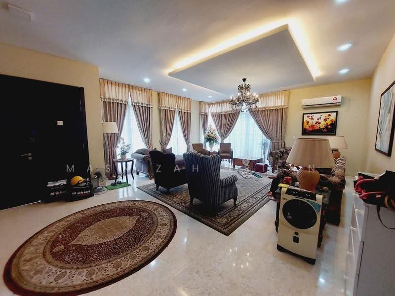 Bungalow House for Sale in Saujana Impian (Kajang) - Masnizah Arifin - Living Room - PropertyGuru.com.my