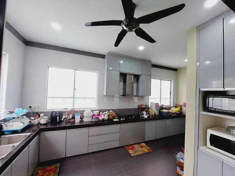 Bungalow House for Sale in Saujana Impian (Kajang) - Masnizah Arifin - Kitchen - PropertyGuru.com.my