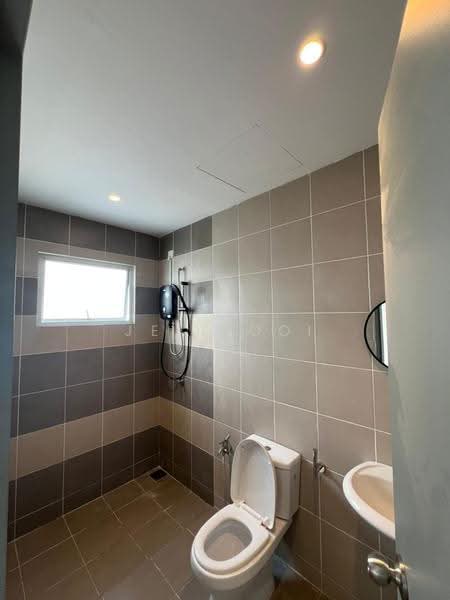 Apartment for Rent at Residensi Brickfields - Jeff Ooi - Bathroom - PropertyGuru.com.my