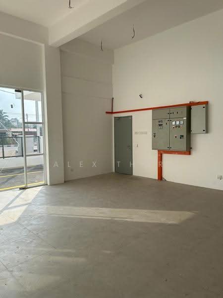 Factory for Rent in Batu Maung (Penang) - Alex Thor - Interior - PropertyGuru.com.my