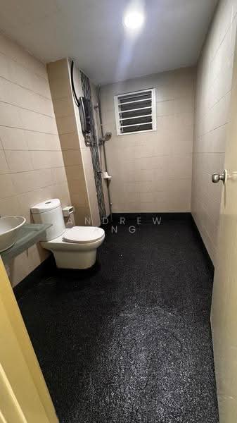 Kediaman Servis untuk Disewa di Greenfield Regency - Andrew Ang - Bathroom - PropertyGuru.com.my