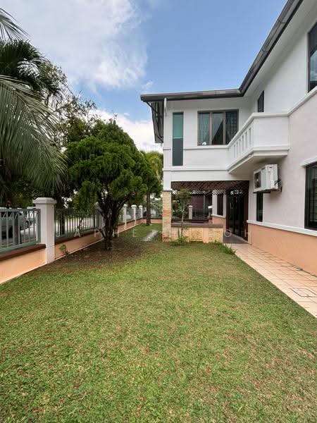 Bungalow House untuk Dijual di Taman Mount Austin (Tebrau) - Japheth Koh - Exterior - PropertyGuru.com.my